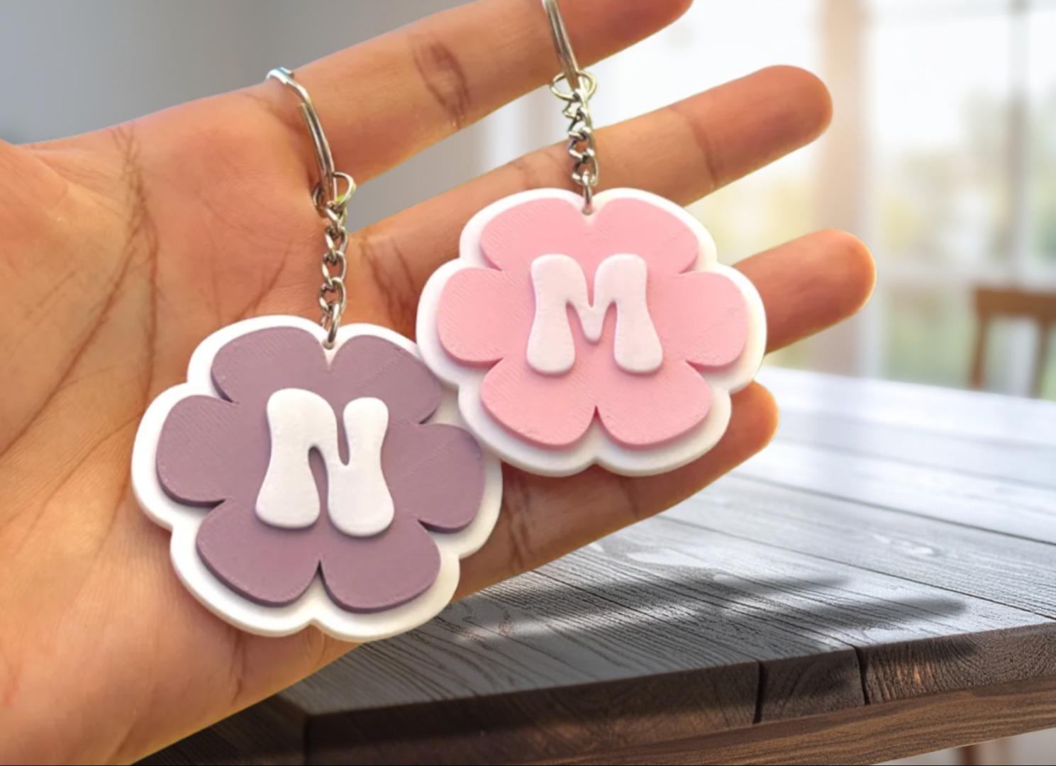 Llaveros de Flores con Iniciales